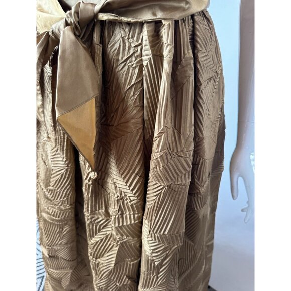 Vintage USA Gold Full-Length Skirt size 8 With Bow Waist & Textured Pattern Poly - Picture 14 of 16